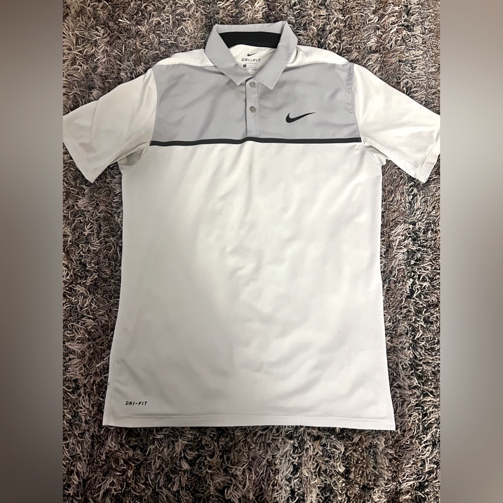 Gray and white Nike dry fit golf shirt size: M good condition